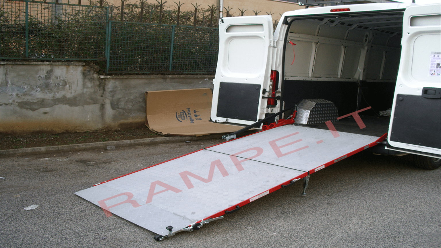 rampa per furgoni 600kg